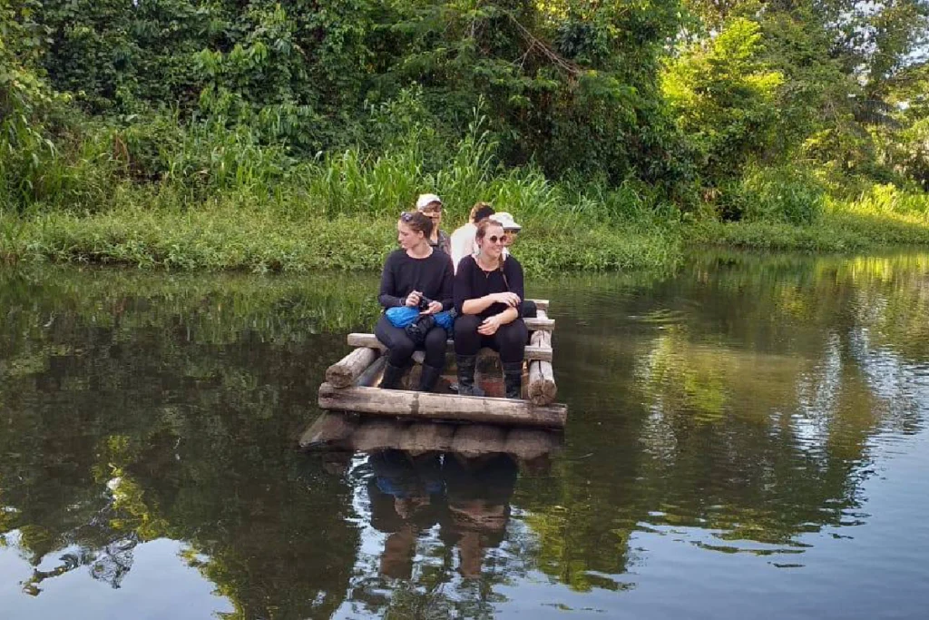 What activities to do in Manu National Park